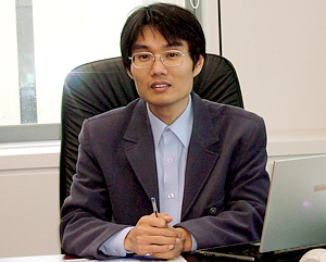 Jong_Bhak_2006.jpg